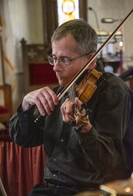 Shrewsbury String Quartet first violinist William Phillips performs a sonata.
